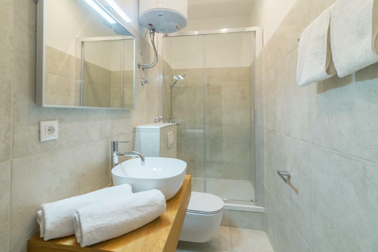 Studios & Apartments Porto Задар Екстер'єр фото